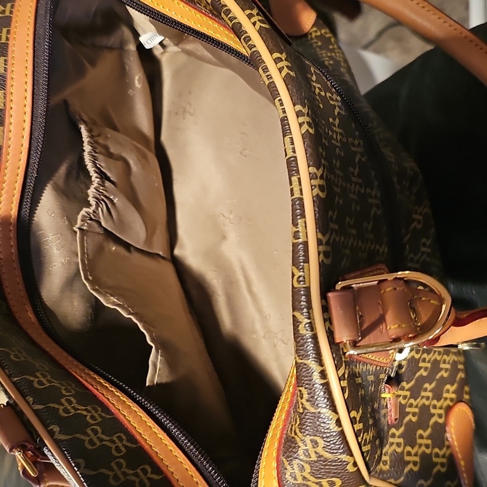 Rioni Satchel Bag..PLUS WALLET....excellent condition - Picture 9 of 10